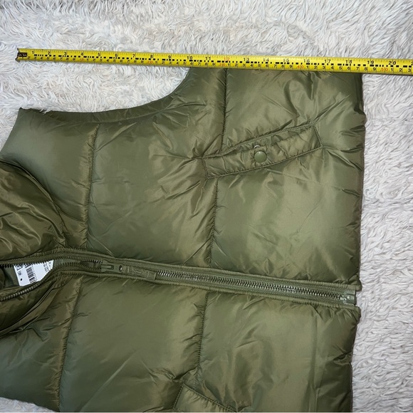 NWT Cropped Olive Green American Eagle Vest - Picture 6 of 7